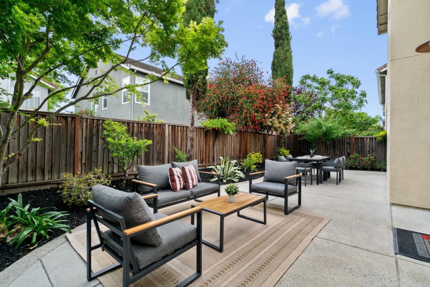 Detail Gallery Image 40 of 44 For 4117 Feafel Dr, San Jose,  CA 95134 - 3 Beds | 2/1 Baths