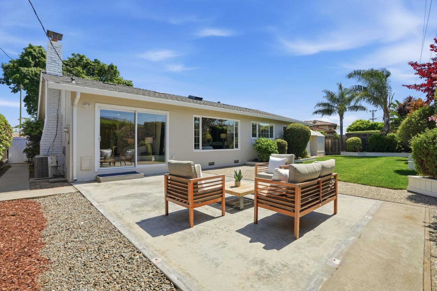 Detail Gallery Image 33 of 47 For 2611 Malaga Dr, San Jose,  CA 95125 - 4 Beds | 2/1 Baths