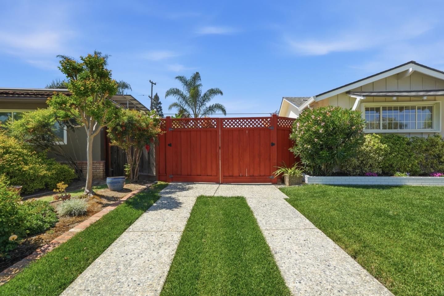 Detail Gallery Image 40 of 47 For 2611 Malaga Dr, San Jose,  CA 95125 - 4 Beds | 2/1 Baths