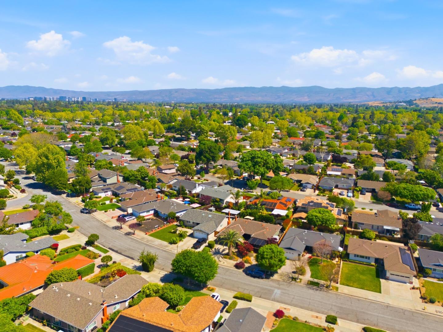Detail Gallery Image 45 of 47 For 2611 Malaga Dr, San Jose,  CA 95125 - 4 Beds | 2/1 Baths