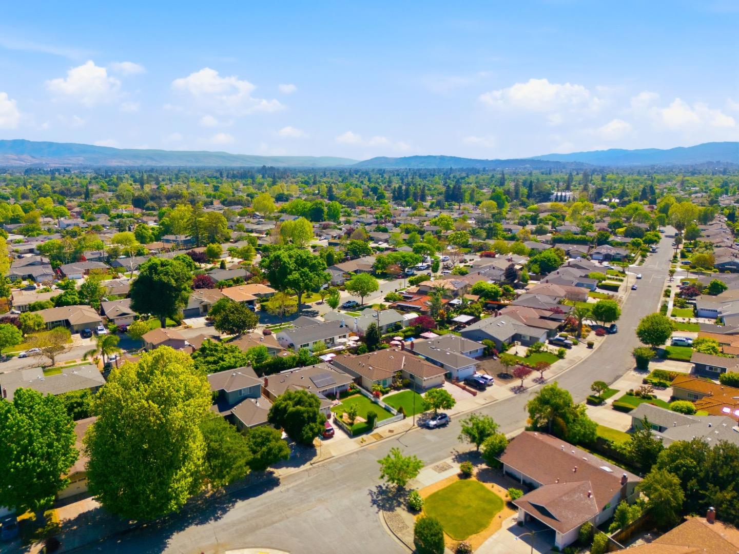 Detail Gallery Image 46 of 47 For 2611 Malaga Dr, San Jose,  CA 95125 - 4 Beds | 2/1 Baths