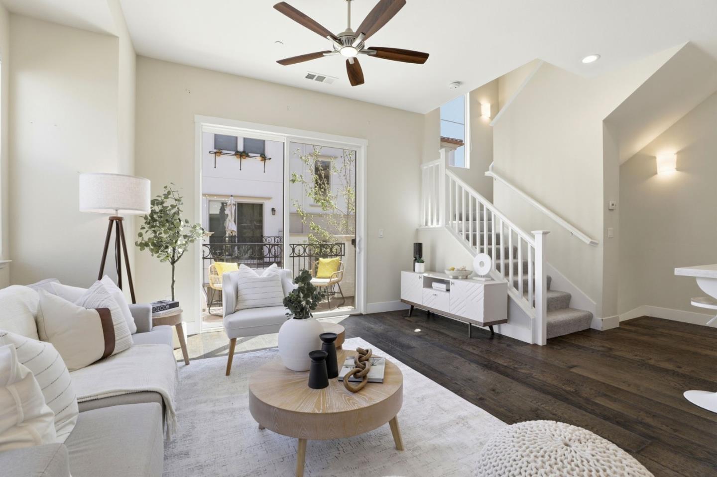 Detail Gallery Image 10 of 46 For 1946 San Luis Ave, Mountain View,  CA 94043 - 3 Beds | 3 Baths