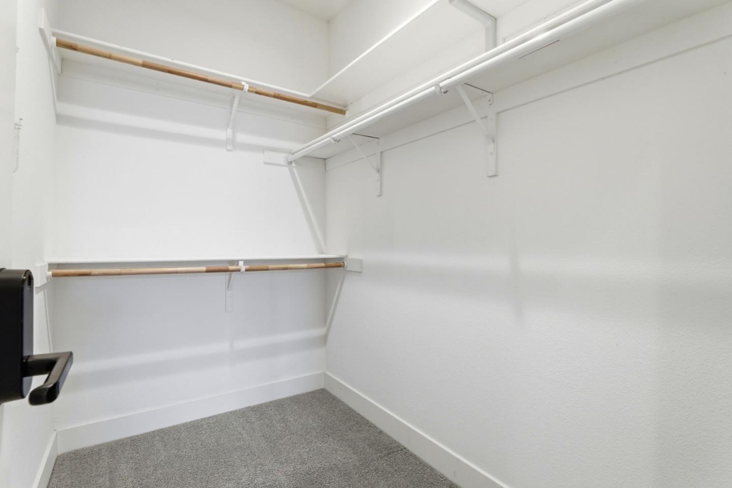 Detail Gallery Image 27 of 46 For 1946 San Luis Ave, Mountain View,  CA 94043 - 3 Beds | 3 Baths