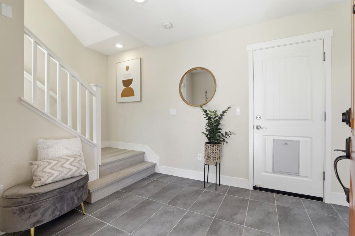 Detail Gallery Image 7 of 46 For 1946 San Luis Ave, Mountain View,  CA 94043 - 3 Beds | 3 Baths