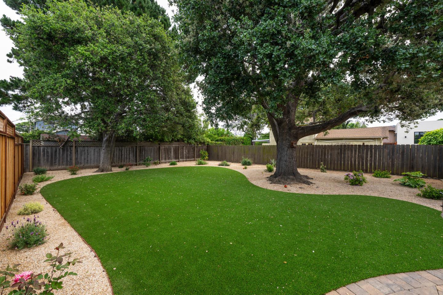 Detail Gallery Image 24 of 27 For 126 Arundel, Burlingame,  CA 94010 - 3 Beds | 2 Baths