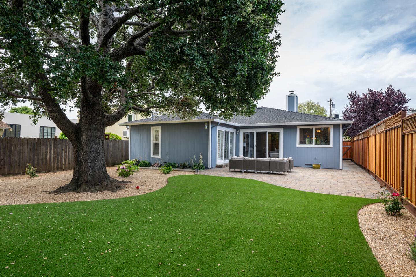 Detail Gallery Image 25 of 27 For 126 Arundel, Burlingame,  CA 94010 - 3 Beds | 2 Baths