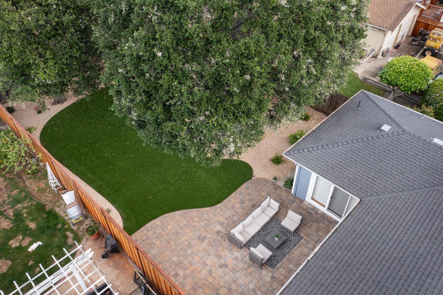 Detail Gallery Image 27 of 27 For 126 Arundel, Burlingame,  CA 94010 - 3 Beds | 2 Baths