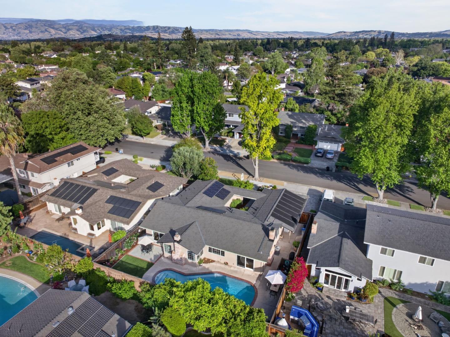 Detail Gallery Image 62 of 65 For 1859 Kirkmont Dr, San Jose,  CA 95124 - 4 Beds | 2/1 Baths