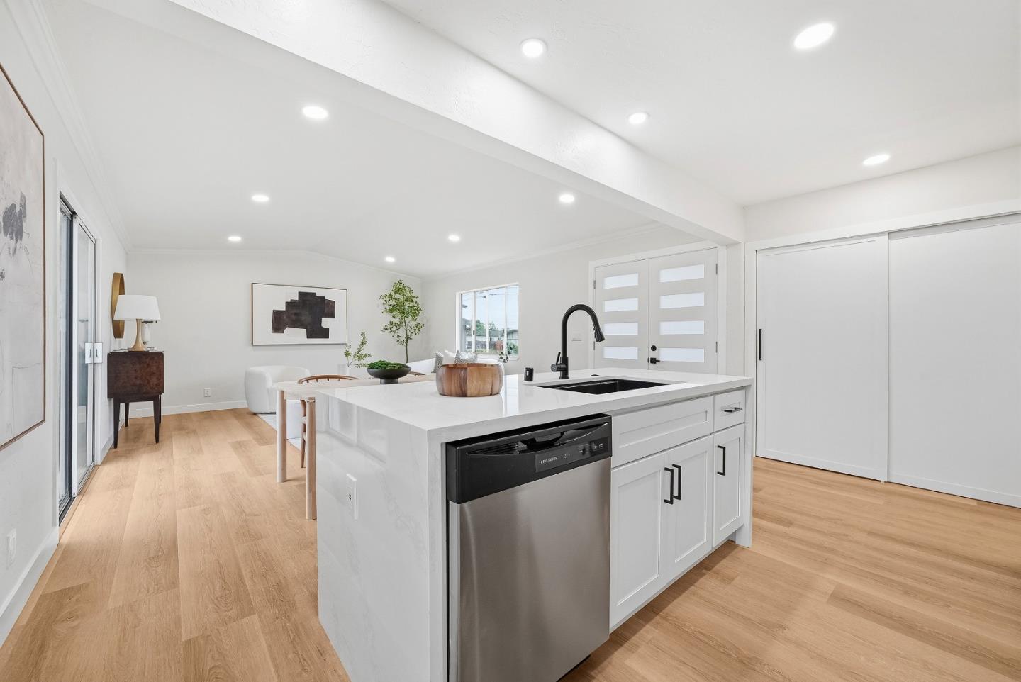 Detail Gallery Image 13 of 39 For 43252 Lindenwood St, Fremont,  CA 94538 - 3 Beds | 2 Baths