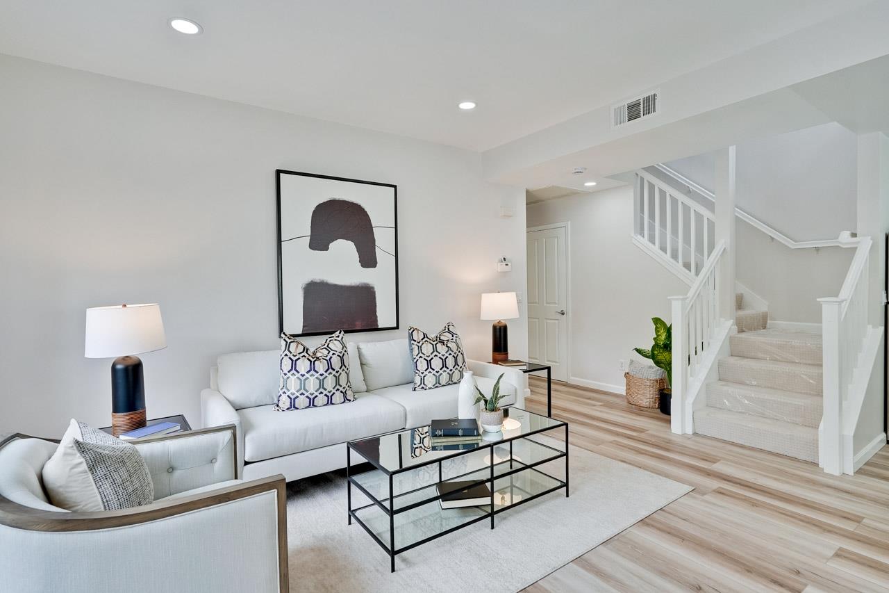 Detail Gallery Image 11 of 48 For 773 Bryn Mawr Ct #51,  Mountain View,  CA 94043 - 2 Beds | 2 Baths