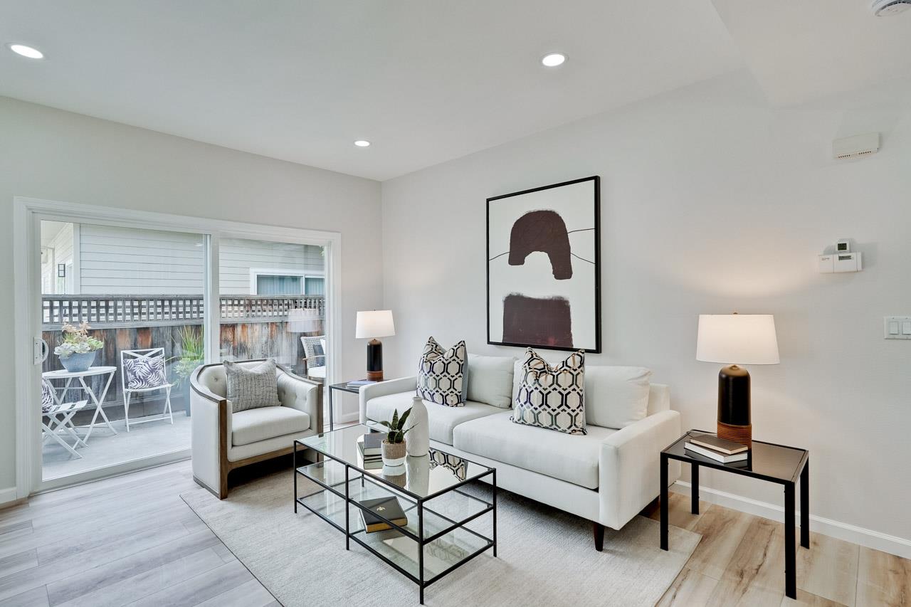 Detail Gallery Image 12 of 48 For 773 Bryn Mawr Ct #51,  Mountain View,  CA 94043 - 2 Beds | 2 Baths