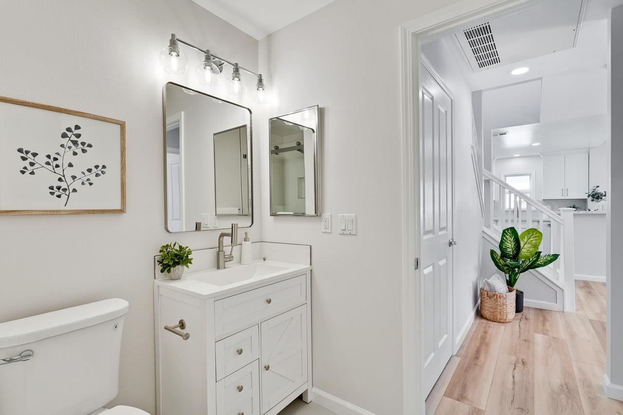 Detail Gallery Image 21 of 48 For 773 Bryn Mawr Ct #51,  Mountain View,  CA 94043 - 2 Beds | 2 Baths