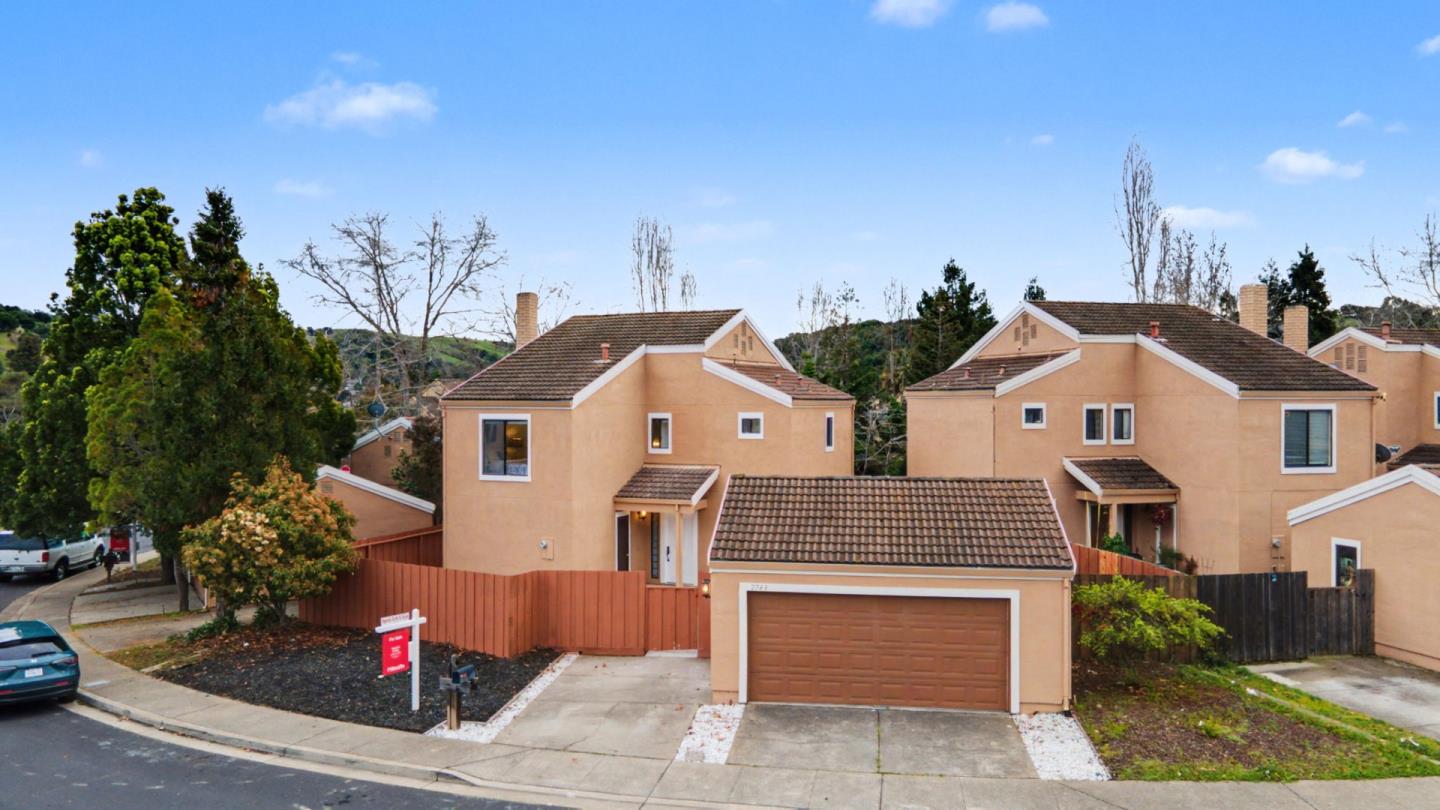 Detail Gallery Image 42 of 44 For 2743 Gamble Ct, Hayward,  CA 94542 - 3 Beds | 2/1 Baths