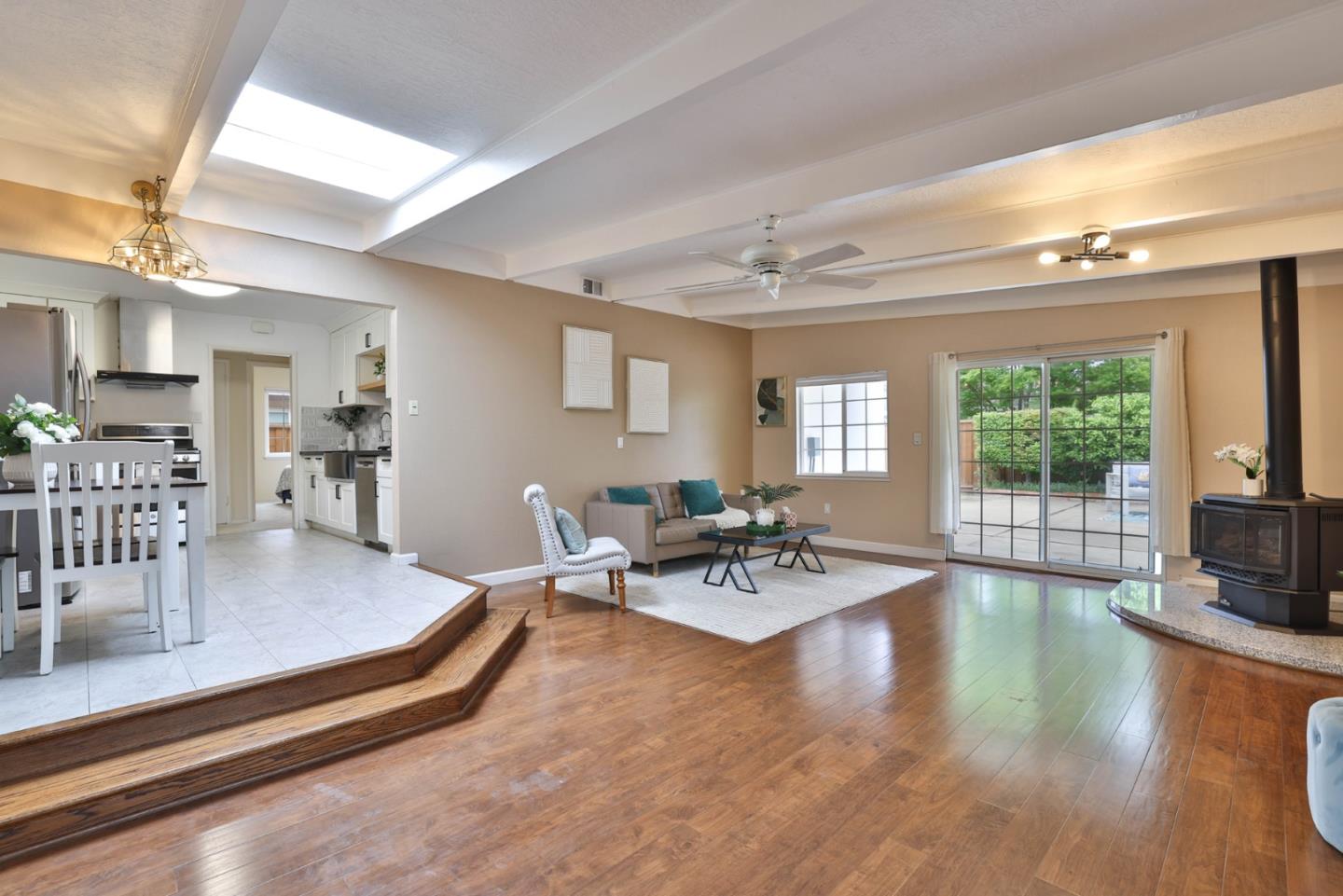 Detail Gallery Image 12 of 26 For 486 Peralta Ave, Sunnyvale,  CA 94086 - 3 Beds | 2 Baths