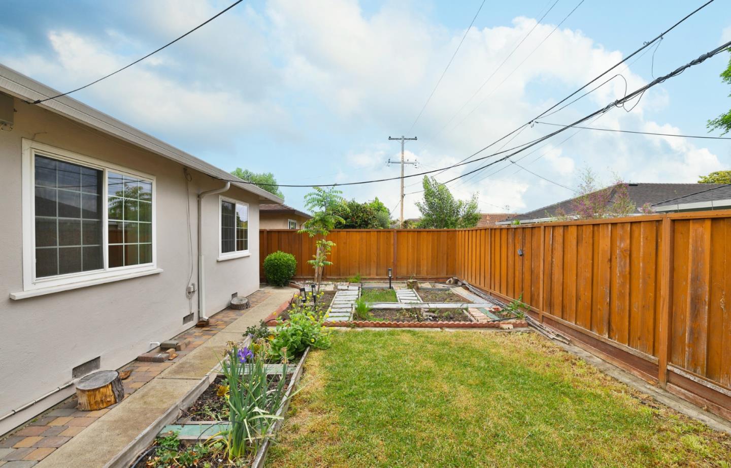 Detail Gallery Image 23 of 26 For 486 Peralta Ave, Sunnyvale,  CA 94086 - 3 Beds | 2 Baths