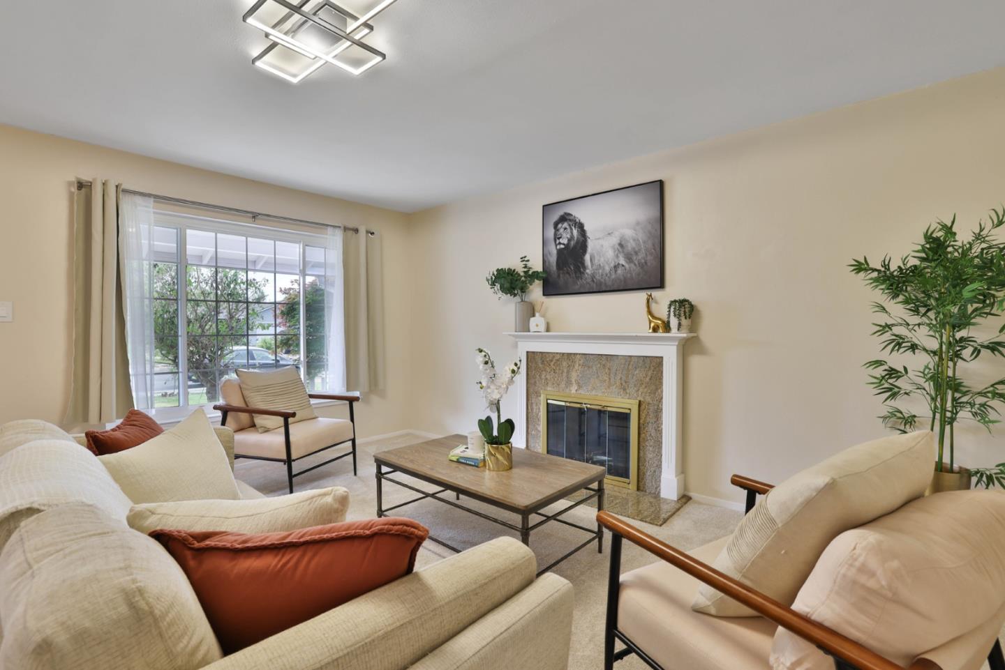 Detail Gallery Image 3 of 26 For 486 Peralta Ave, Sunnyvale,  CA 94086 - 3 Beds | 2 Baths