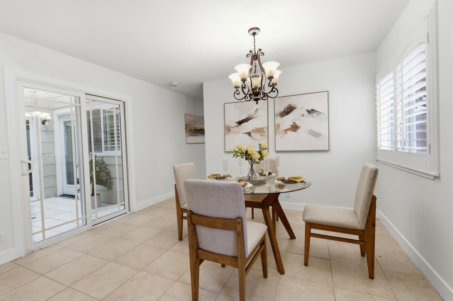 Detail Gallery Image 18 of 36 For 2051 Edgegate Dr, San Jose,  CA 95122 - 4 Beds | 2 Baths