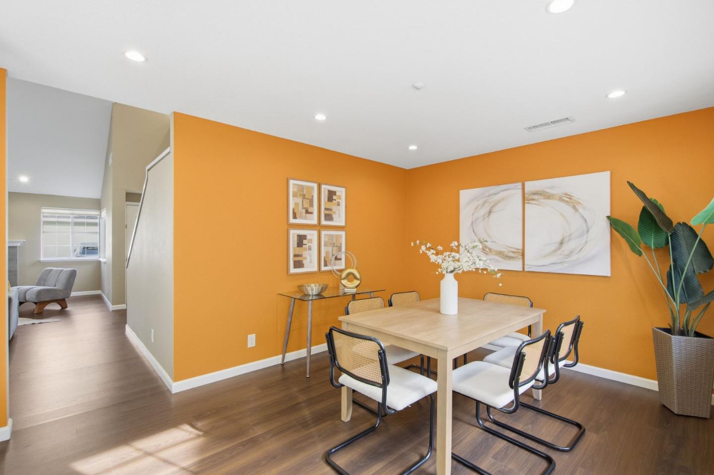 Detail Gallery Image 15 of 43 For 114 Williams Ln, Foster City,  CA 94404 - 3 Beds | 2/1 Baths