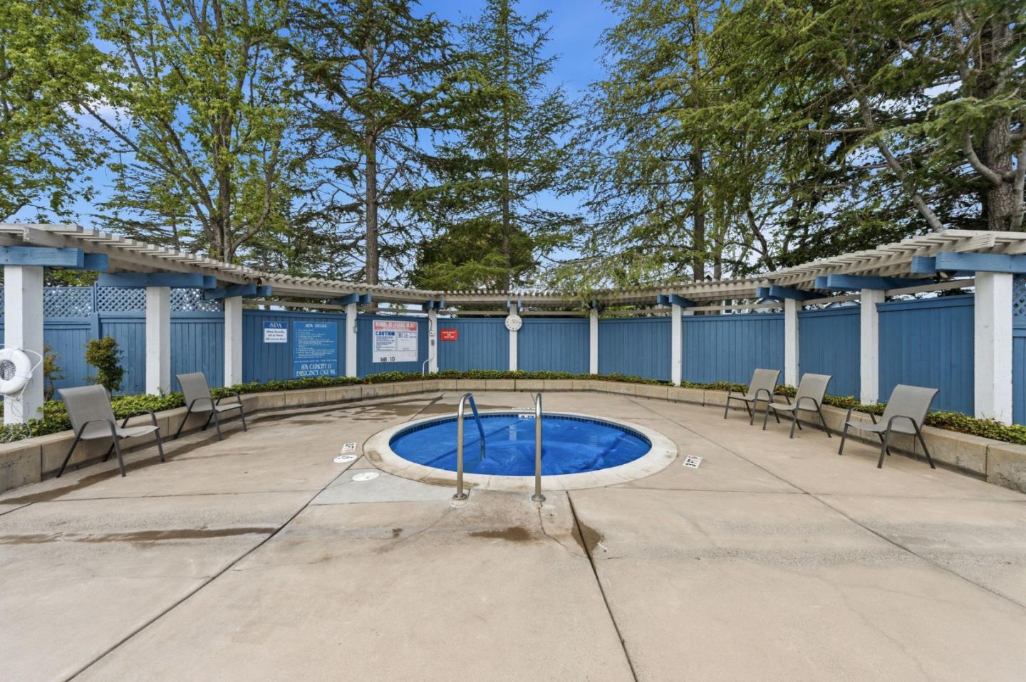 Detail Gallery Image 43 of 43 For 114 Williams Ln, Foster City,  CA 94404 - 3 Beds | 2/1 Baths