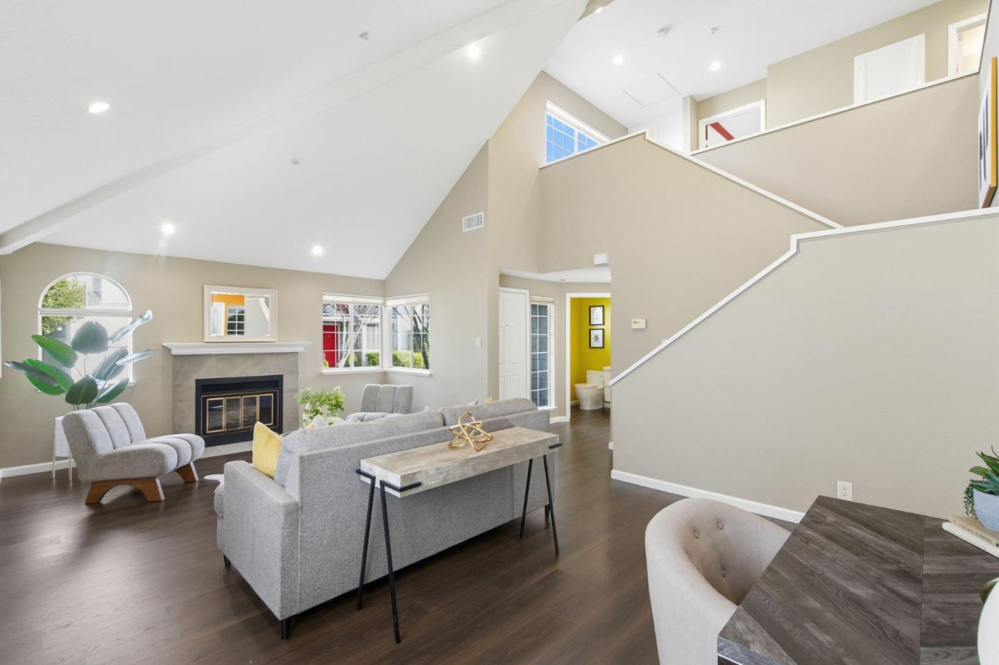 Detail Gallery Image 6 of 43 For 114 Williams Ln, Foster City,  CA 94404 - 3 Beds | 2/1 Baths