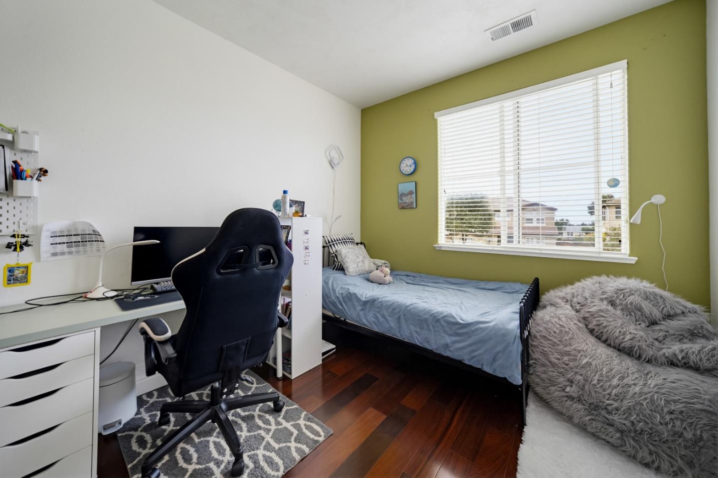 Detail Gallery Image 20 of 30 For 4455 Ocean Heights Ct, Seaside,  CA 93955 - 4 Beds | 3 Baths