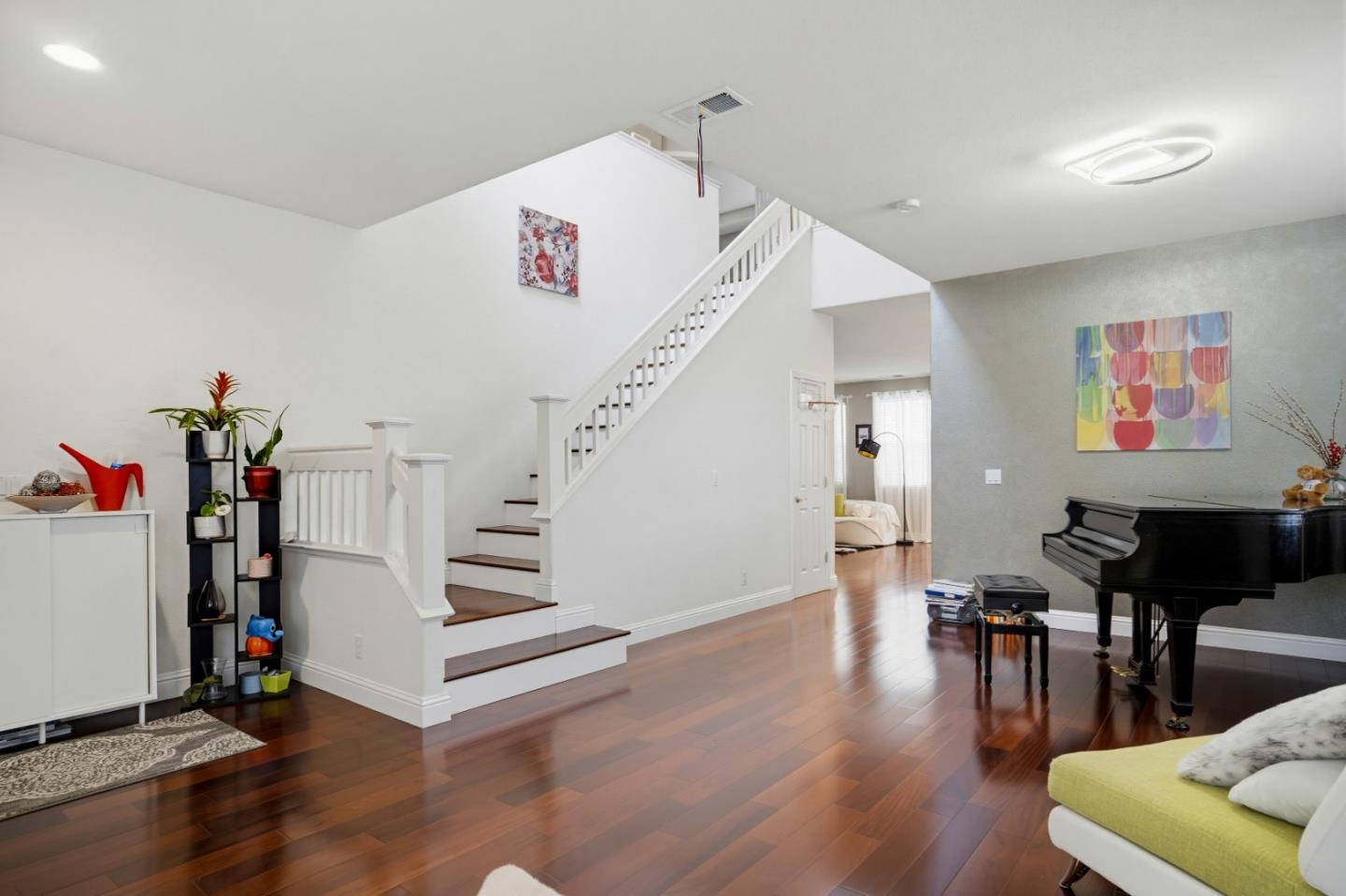 Detail Gallery Image 7 of 30 For 4455 Ocean Heights Ct, Seaside,  CA 93955 - 4 Beds | 3 Baths