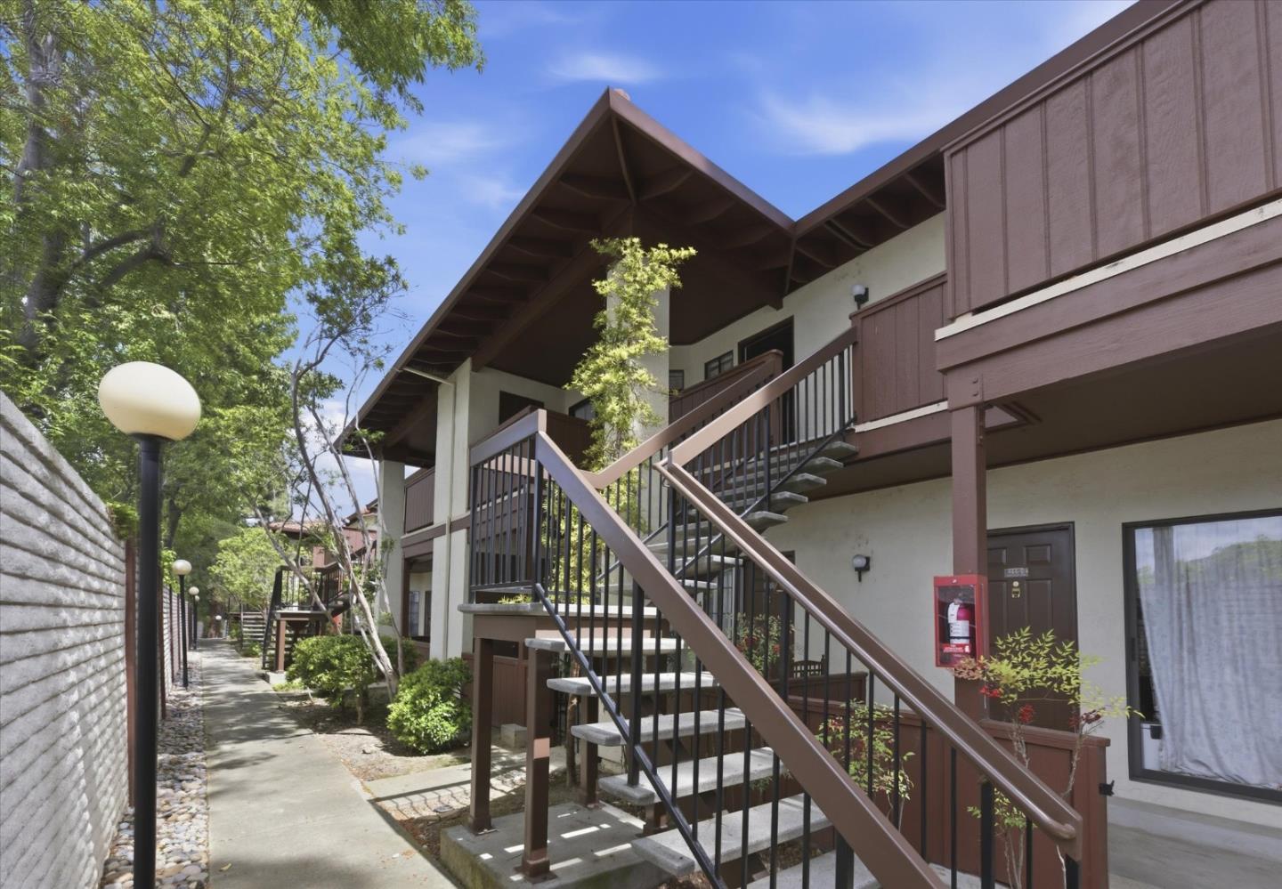 Photo #2: ML82041240 Listing: Photo #2