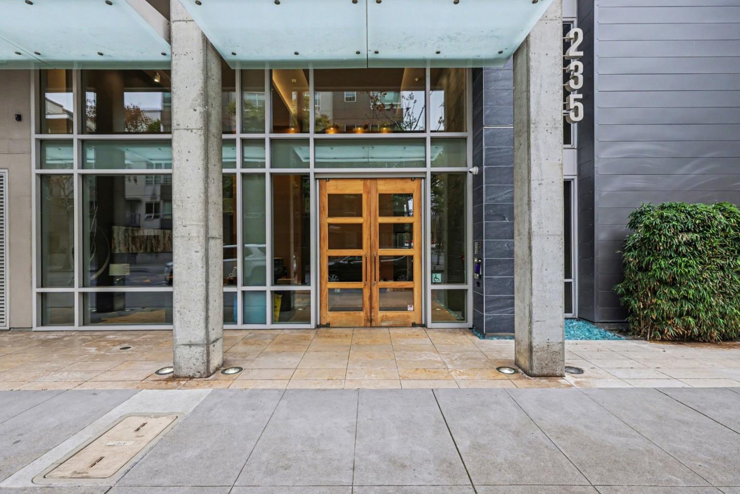 Detail Gallery Image 5 of 21 For 235 Berry St #316,  San Francisco,  CA 94158 - 2 Beds | 2/1 Baths