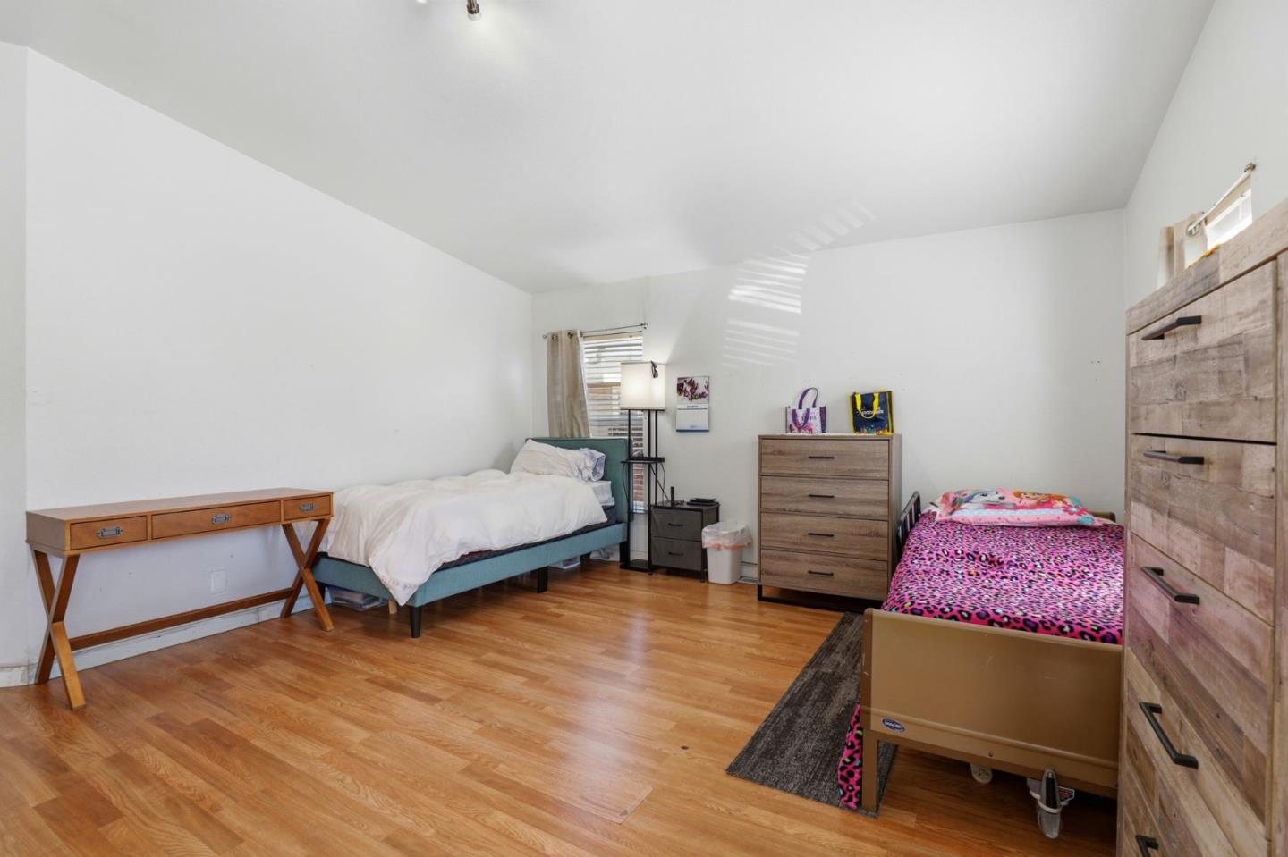 Detail Gallery Image 10 of 27 For 500 W 10th St #119,  Gilroy,  CA 95020 - 3 Beds | 2 Baths