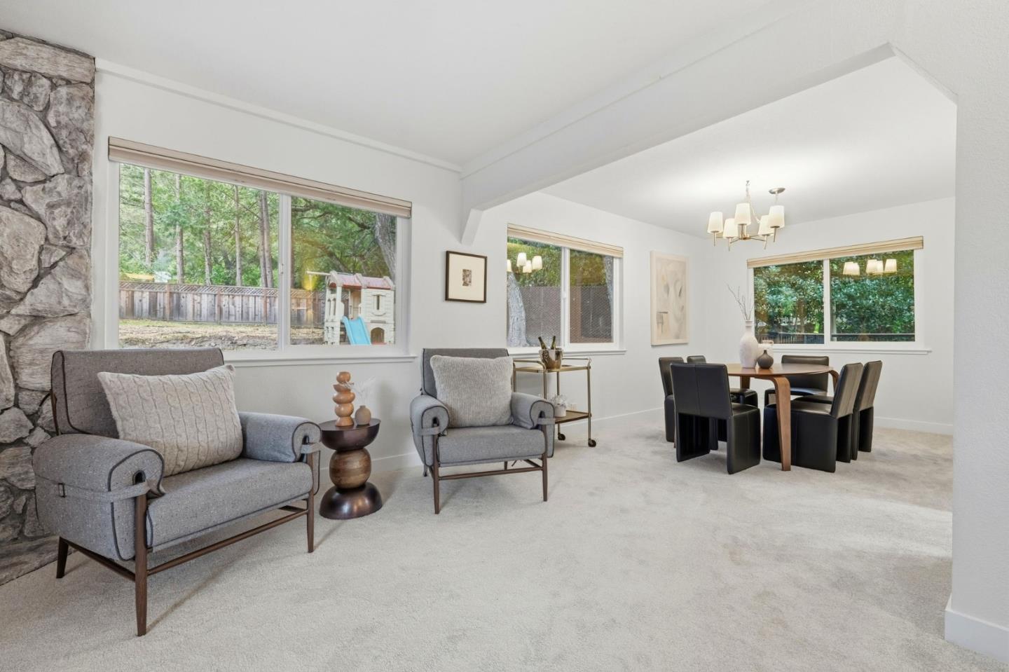 Detail Gallery Image 10 of 47 For 4 Bluehill Ct, Scotts Valley,  CA 95066 - 3 Beds | 2/1 Baths