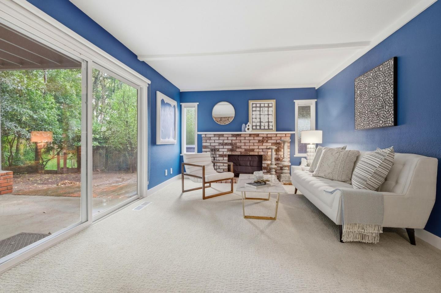 Detail Gallery Image 11 of 47 For 4 Bluehill Ct, Scotts Valley,  CA 95066 - 3 Beds | 2/1 Baths