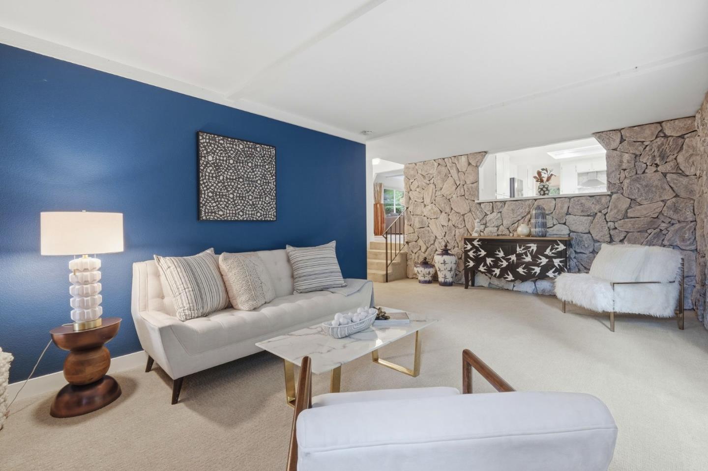 Detail Gallery Image 13 of 47 For 4 Bluehill Ct, Scotts Valley,  CA 95066 - 3 Beds | 2/1 Baths