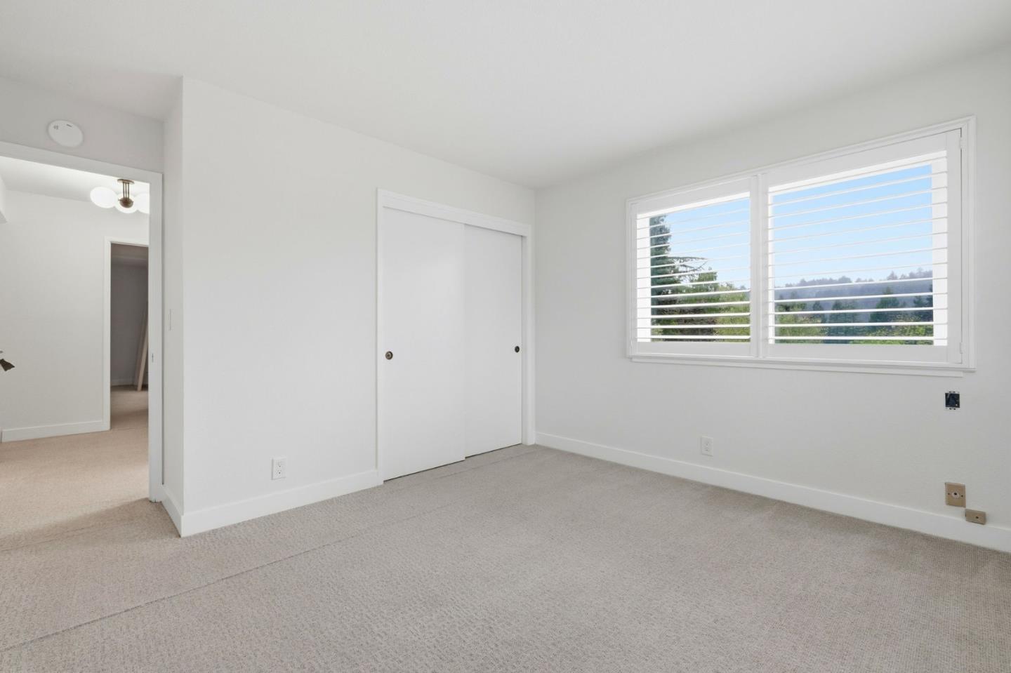 Detail Gallery Image 27 of 47 For 4 Bluehill Ct, Scotts Valley,  CA 95066 - 3 Beds | 2/1 Baths