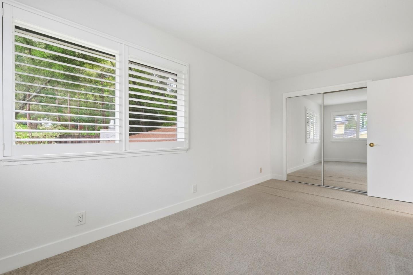 Detail Gallery Image 29 of 47 For 4 Bluehill Ct, Scotts Valley,  CA 95066 - 3 Beds | 2/1 Baths