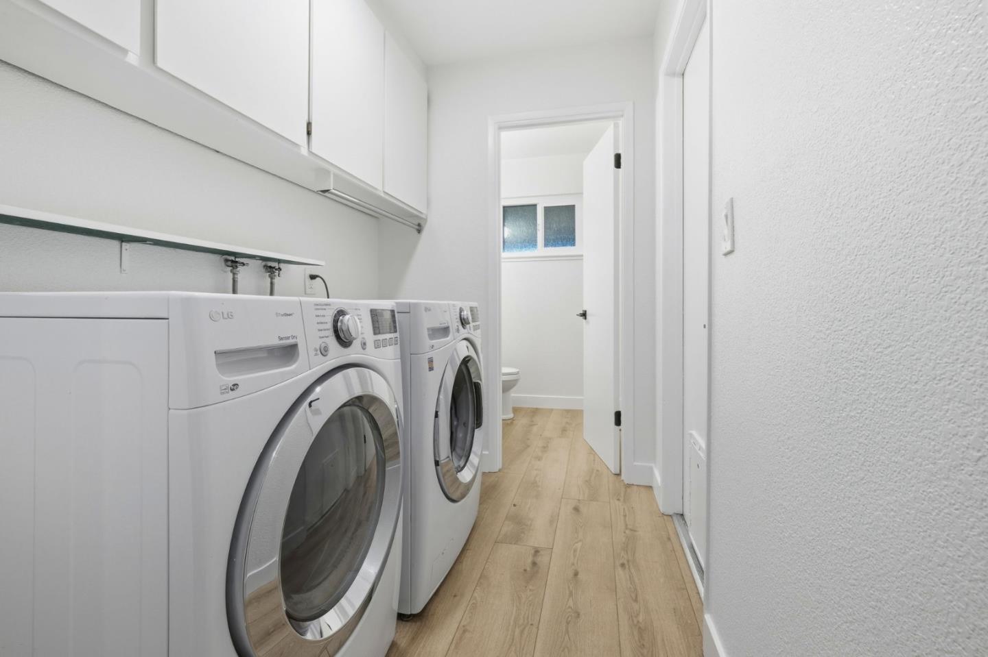 Detail Gallery Image 36 of 47 For 4 Bluehill Ct, Scotts Valley,  CA 95066 - 3 Beds | 2/1 Baths