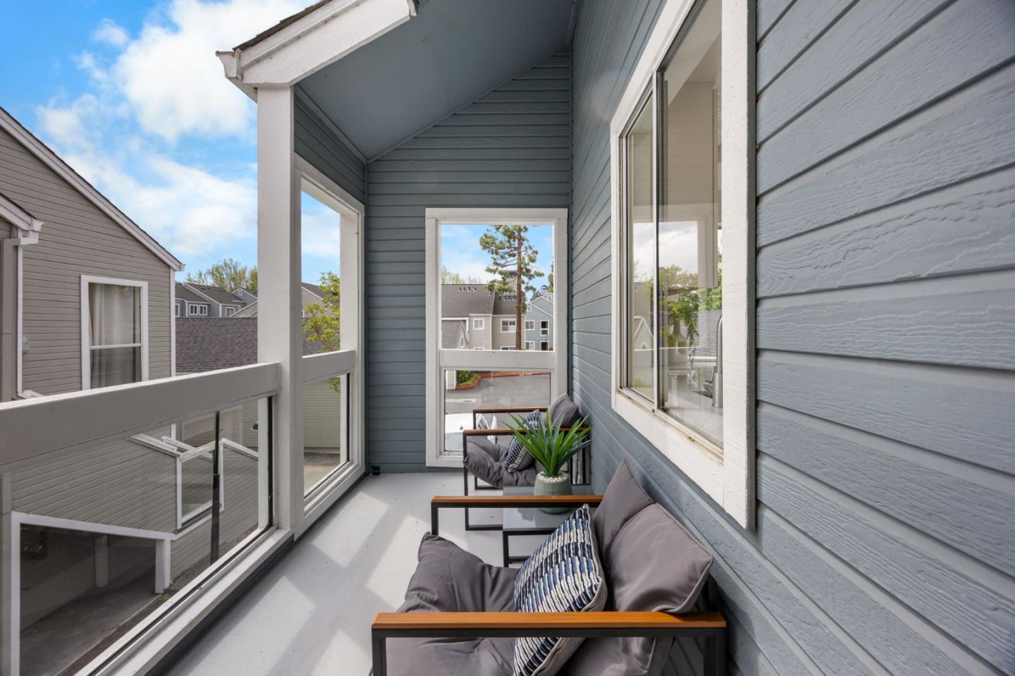 Detail Gallery Image 14 of 33 For 849 Portwalk Pl, Redwood City,  CA 94065 - 2 Beds | 1 Baths