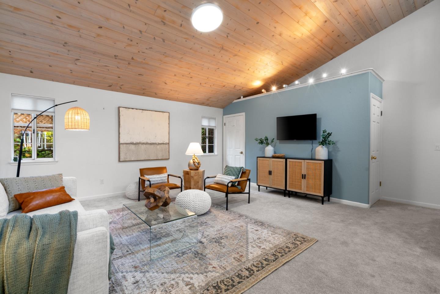 Detail Gallery Image 23 of 39 For 105 William Way, Felton,  CA 95018 - 3 Beds | 2/1 Baths