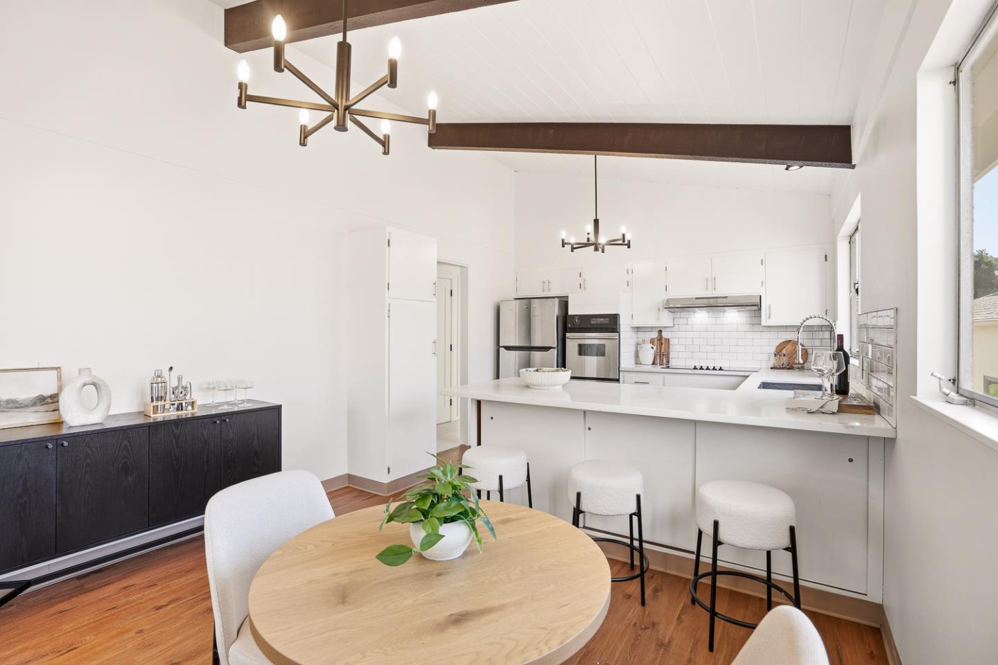 Detail Gallery Image 15 of 44 For 55 Parkside Ave, Daly City,  CA 94015 - 4 Beds | 3 Baths