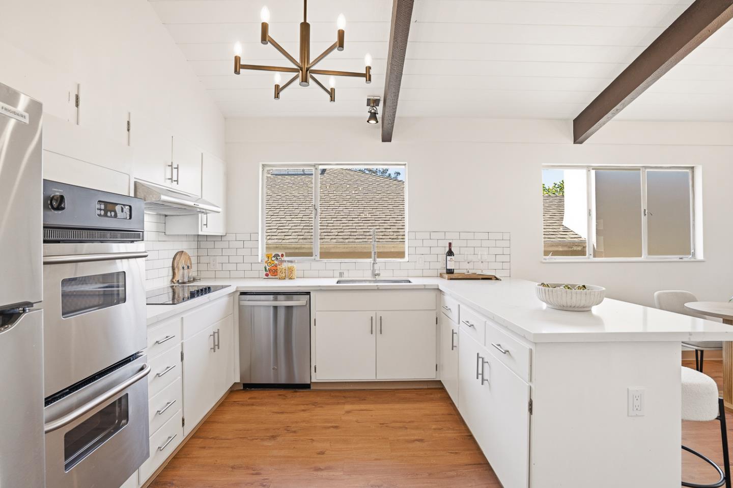 Detail Gallery Image 17 of 44 For 55 Parkside Ave, Daly City,  CA 94015 - 4 Beds | 3 Baths