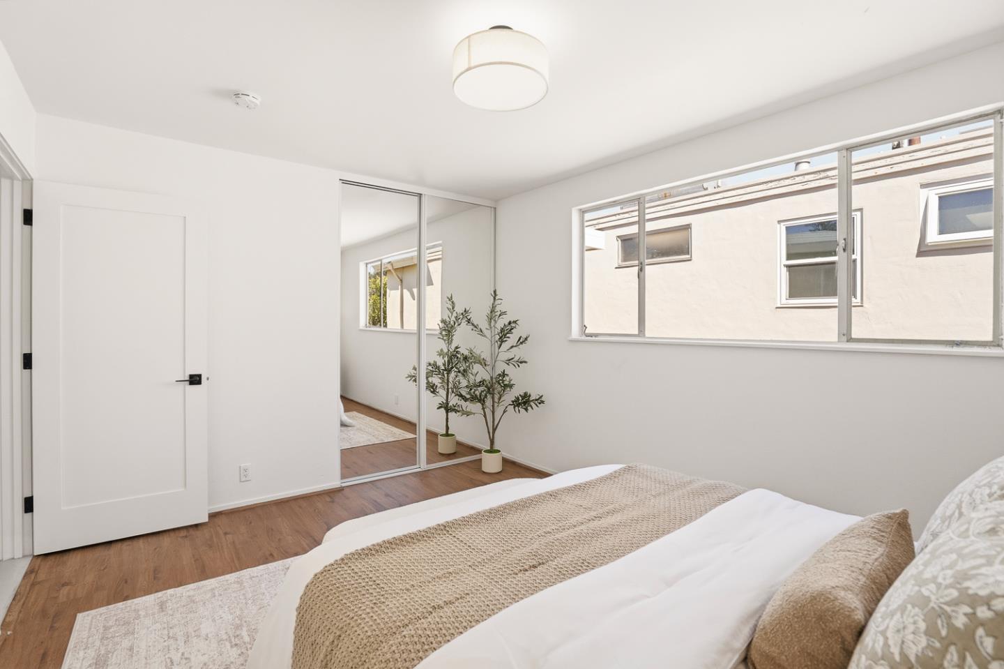 Detail Gallery Image 21 of 44 For 55 Parkside Ave, Daly City,  CA 94015 - 4 Beds | 3 Baths