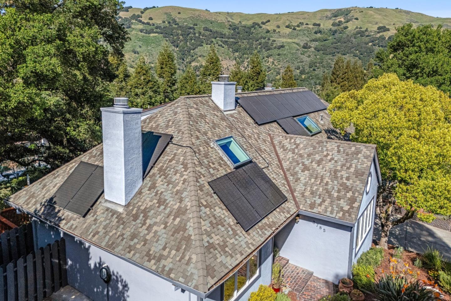 Detail Gallery Image 102 of 115 For 3785 Live Oak Ln, Morgan Hill,  CA 95037 - 5 Beds | 3/1 Baths