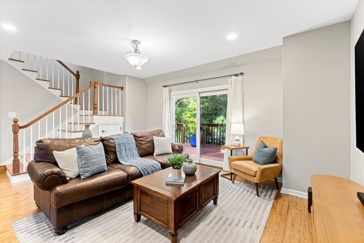 Detail Gallery Image 22 of 115 For 3785 Live Oak Ln, Morgan Hill,  CA 95037 - 5 Beds | 3/1 Baths