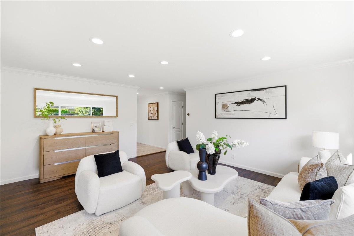 Detail Gallery Image 6 of 54 For 5148 Forest View Dr, San Jose,  CA 95129 - 3 Beds | 2 Baths