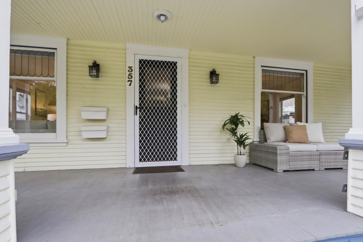 Detail Gallery Image 10 of 85 For 357 S 16th St, San Jose,  CA 95112 - 6 Beds | 4/1 Baths