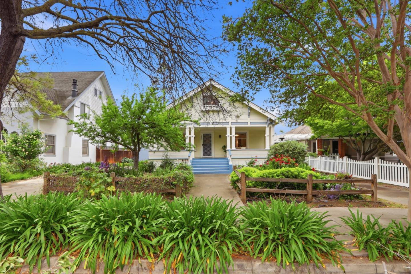 Detail Gallery Image 4 of 85 For 357 S 16th St, San Jose,  CA 95112 - 6 Beds | 4/1 Baths