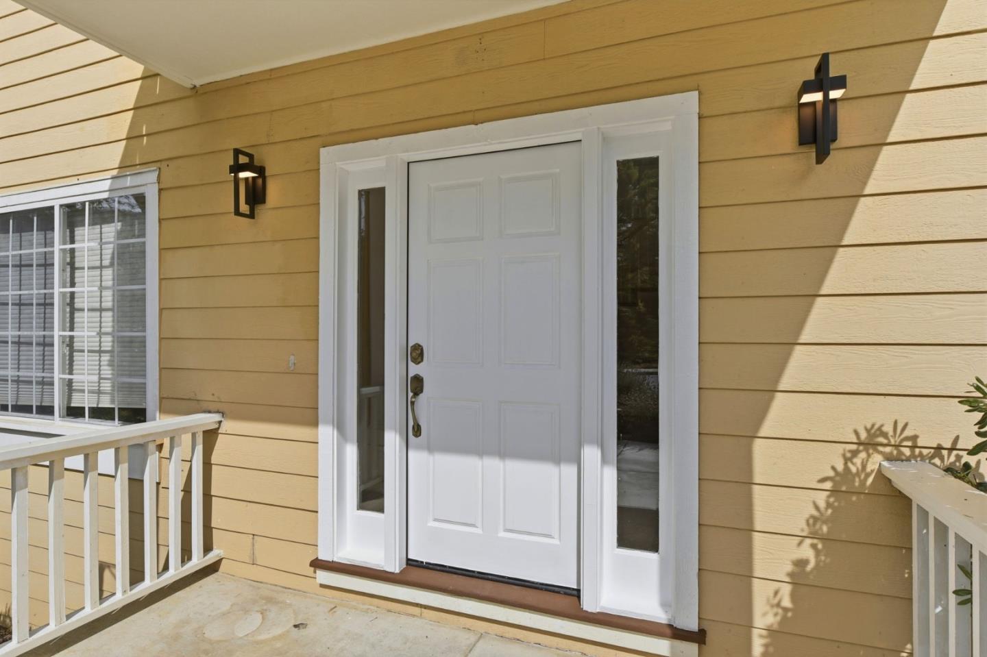 Detail Gallery Image 7 of 19 For 1129 Foxhurst Way, San Jose,  CA 95120 - 5 Beds | 3/1 Baths