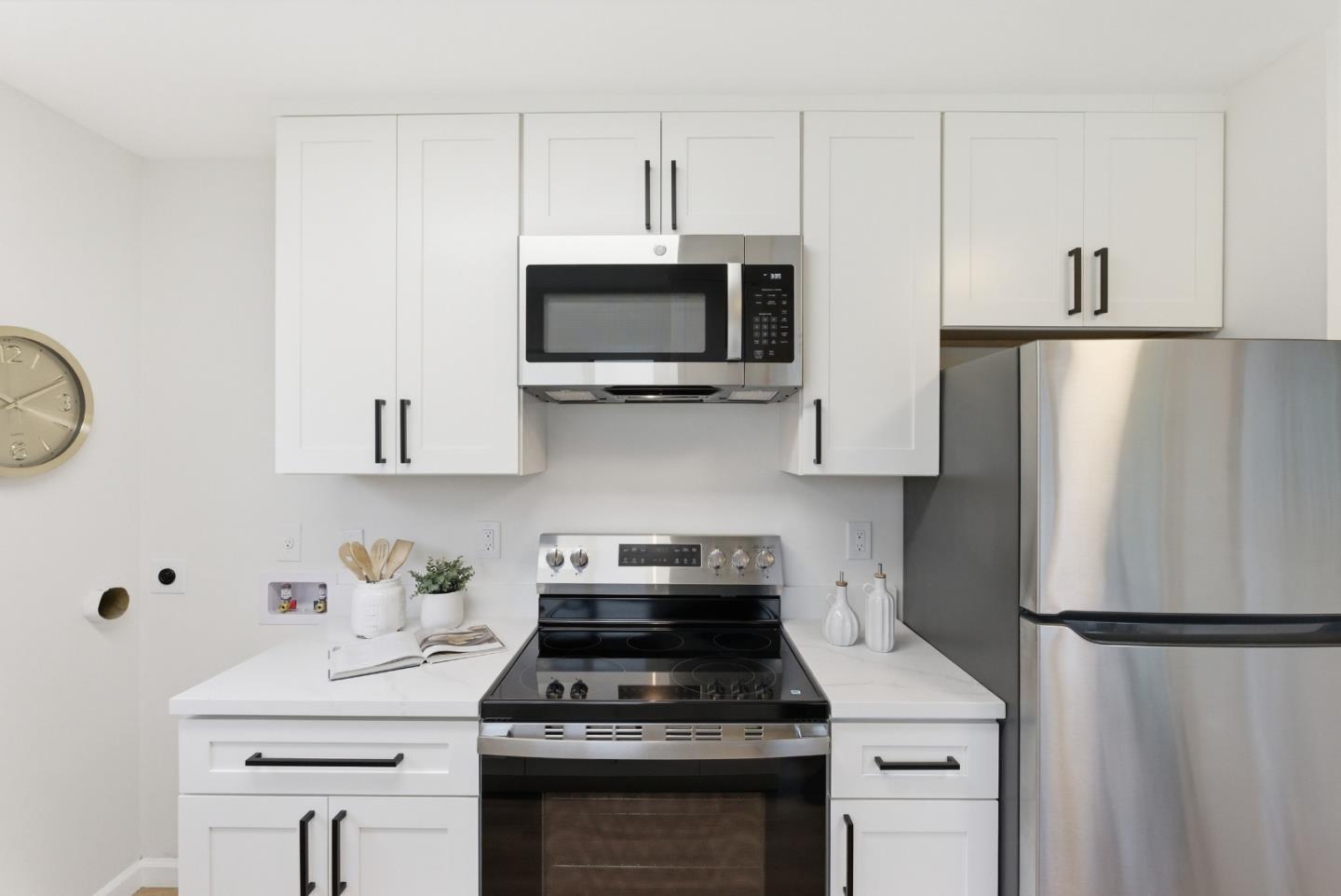 Detail Gallery Image 10 of 37 For 430 - 432 Waddington Ave, Sunnyvale,  CA 94085 - – Beds | – Baths