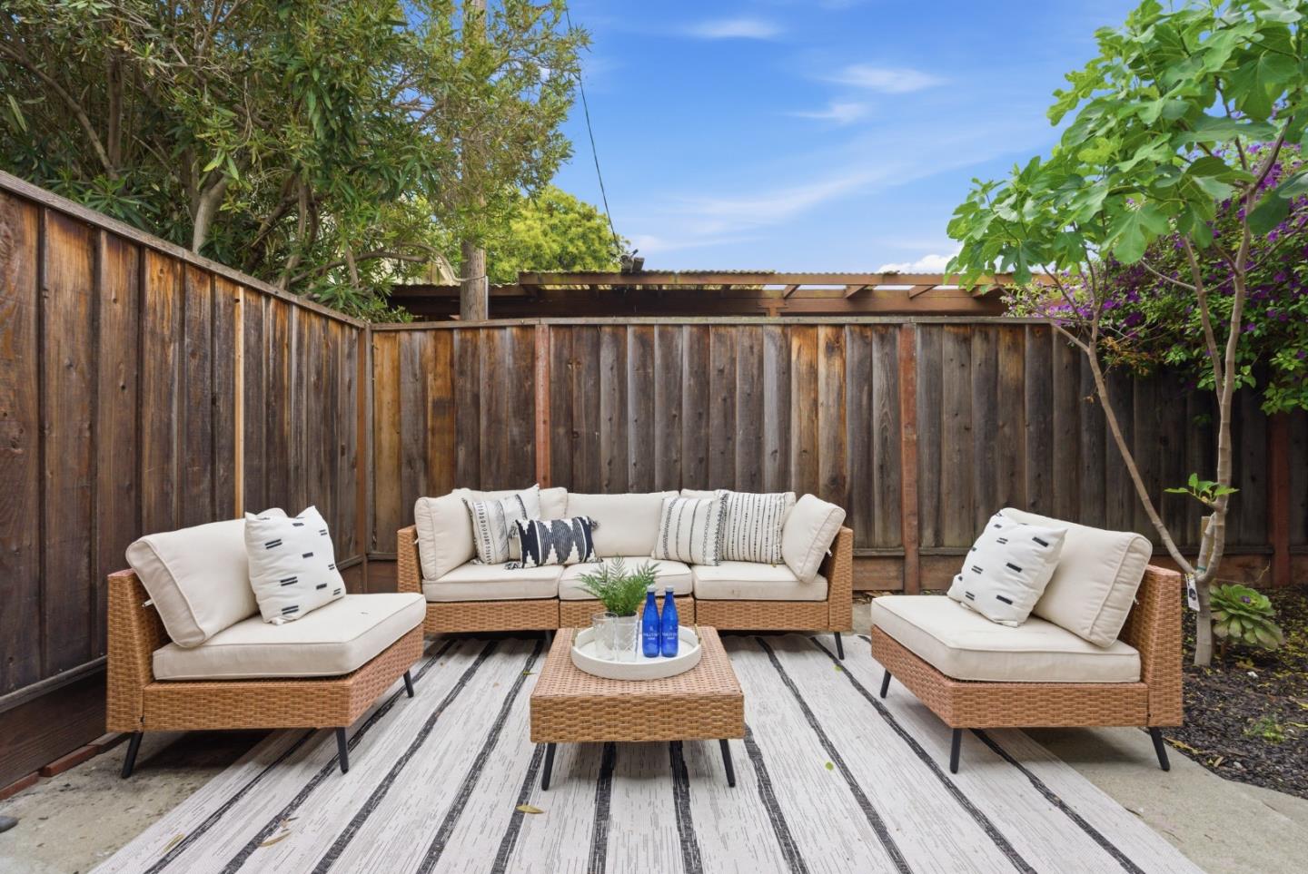 Detail Gallery Image 19 of 37 For 430 - 432 Waddington Ave, Sunnyvale,  CA 94085 - – Beds | – Baths