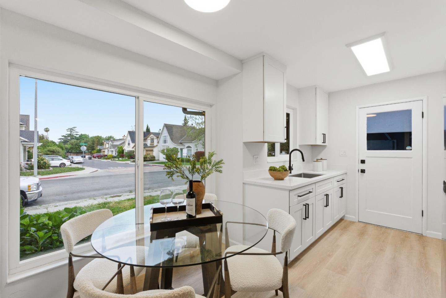 Detail Gallery Image 6 of 37 For 430 - 432 Waddington Ave, Sunnyvale,  CA 94085 - – Beds | – Baths