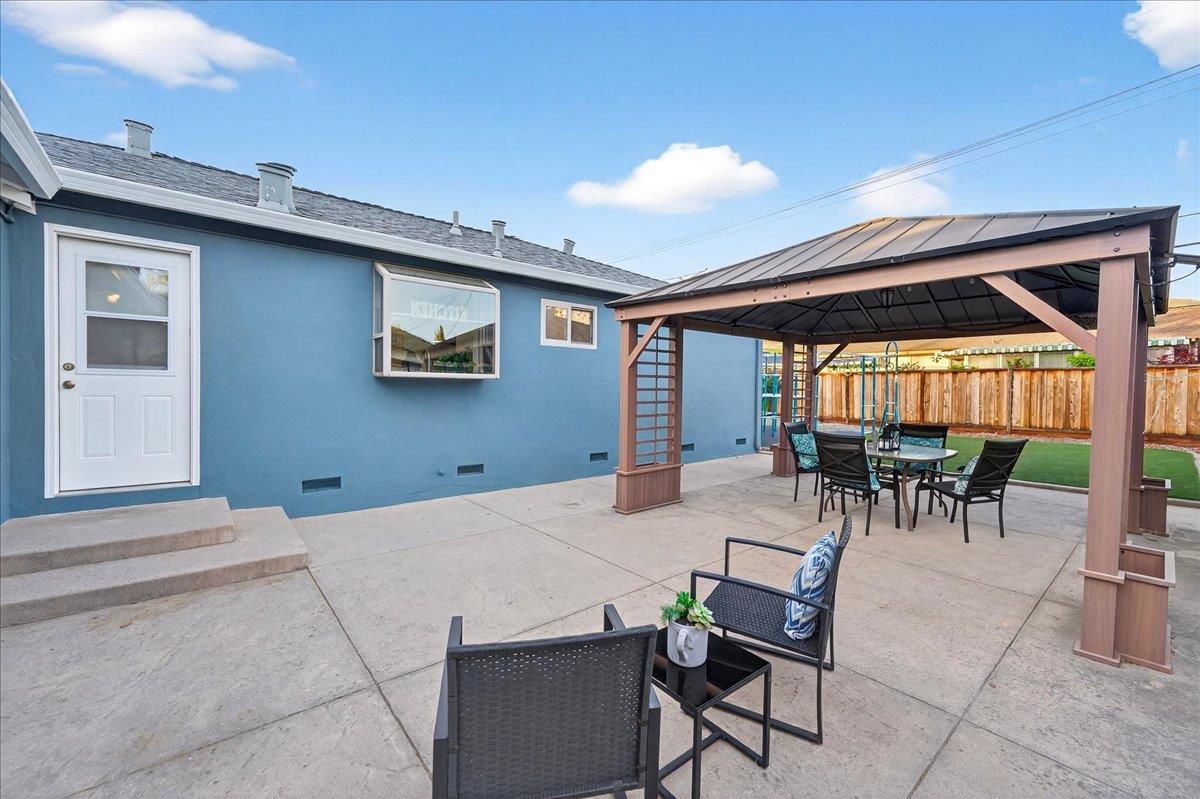 Detail Gallery Image 29 of 41 For 856 Linda Vista St, San Jose,  CA 95127 - 3 Beds | 2 Baths